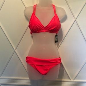 NWT 2 pc H2OH coral swimsuit
